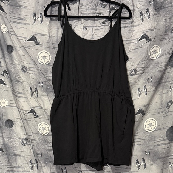 Sourpuss Pants - SOURPUSS TIE UP ROMPER SZ XXL